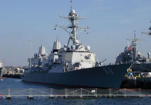 3 US ships in Vietnam to train with former foe